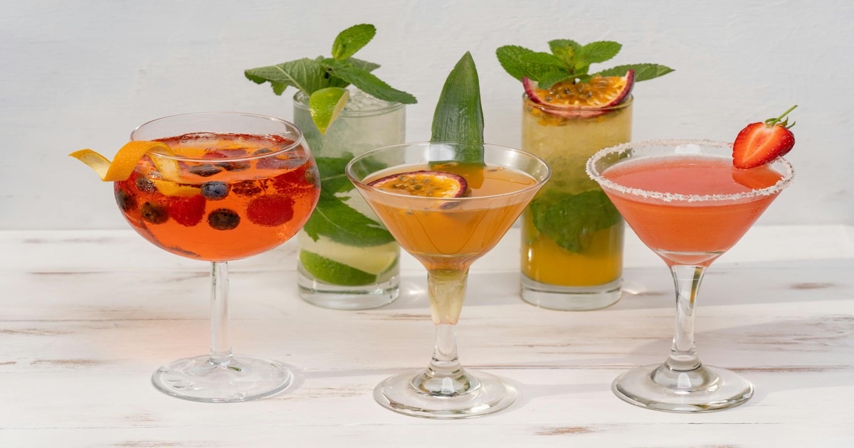 THC Drinks vs Alcohol: A Budtender's Honest Comparison (2026 Guide)